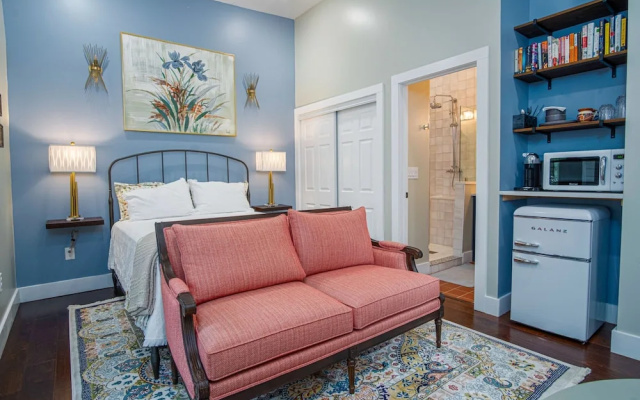 photo 3 of Exquisite Studio Guesthouse Near Downtown's Core!