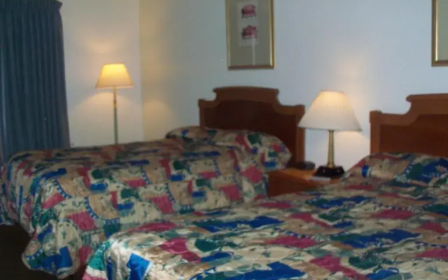photo 3 of Budget Inn & Suites
