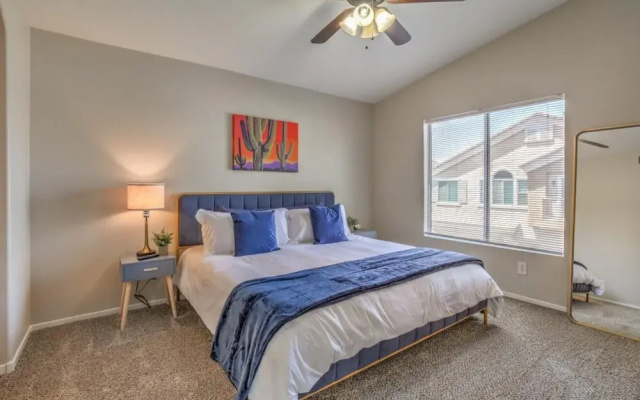 photo 3 of Extended Corporate Beautiful 2 Bedroom Condo With Community Pool Park