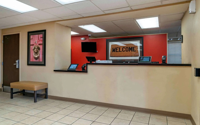 photo 2 of Extended Stay America Suites Detroit Ann Arbor Briarwood Mal