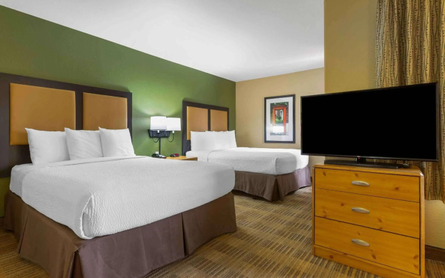 photo 3 of Extended Stay America Select Suites Atlanta Perimeter Peacht