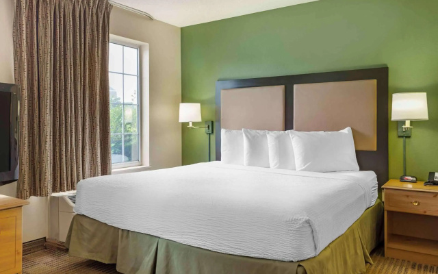 photo 3 of Extended Stay America Suites Boston Marlborough