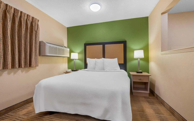 photo 5 of Extended Stay America Suites Chicago O'Hare Allstate Arena