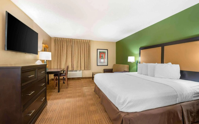 photo 4 of Extended Stay America Suites Chicago Schaumburg Conv Center
