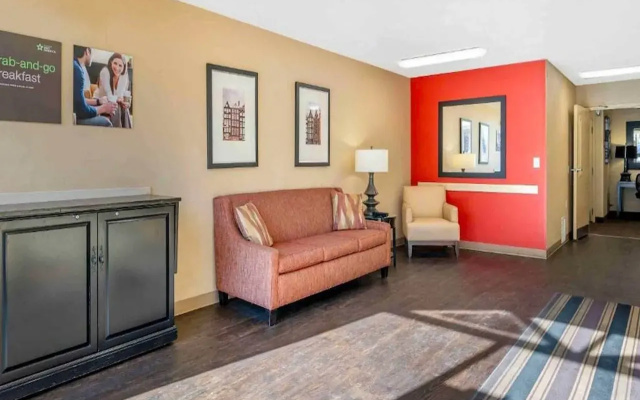 photo 4 of Studio 6 Extended Stay Florence, KY - Meijer Dr./Cincinnati