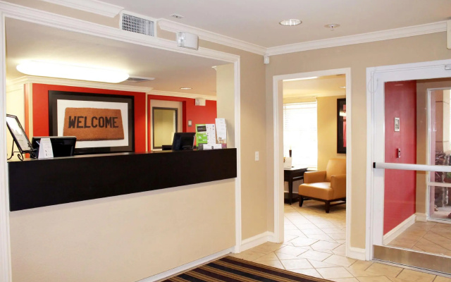 photo 2 of Extended Stay America Suites Cleveland Airport North Olmsted