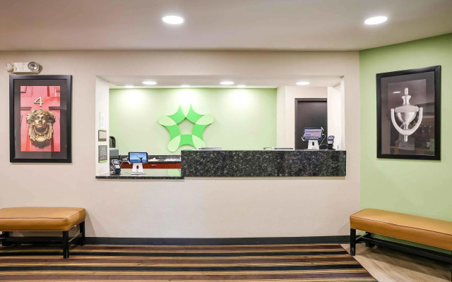 photo 2 of Extended Stay America Suites Cleveland Beachwood Orange Pl S