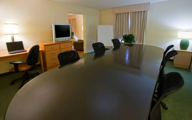 photo 3 of Extended Stay America - Dallas - Plano Parkway - Medical Ctr