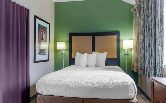photo 4 of Extended Stay America Suites Dallas Plano Parkway