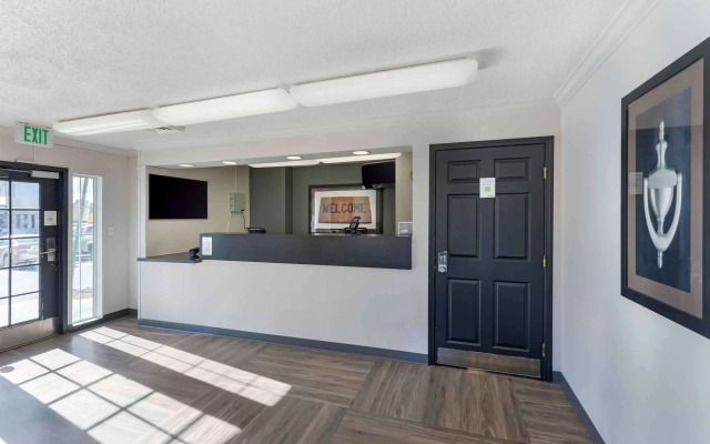 photo 3 of Extended Stay America Select Suites Denver Cherry Creek