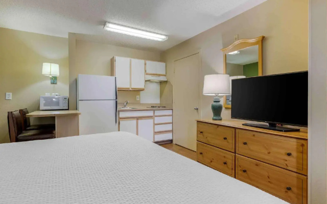 photo 5 of Extended Stay America Select Suites Denver Cherry Creek