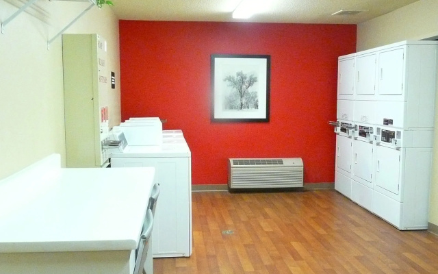 photo 4 of Extended Stay America Select Suites - Des Moines - Urbandale