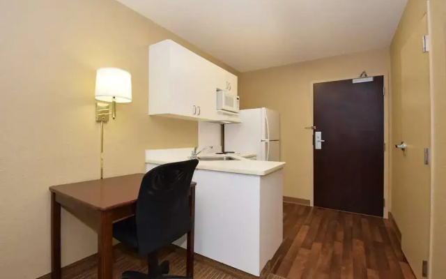 photo 5 of Extended Stay America Suites Detroit Canton