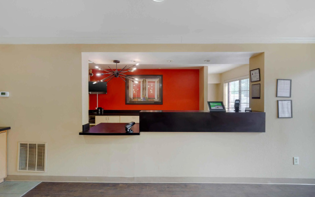 photo 2 of Extended Stay America Select Suites Raleigh RTP 4610 Miami B