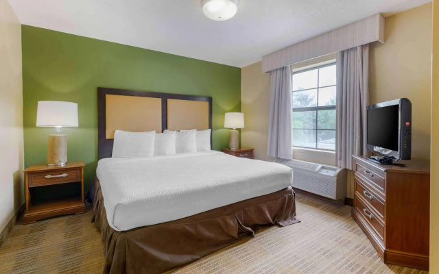 photo 5 of Extended Stay America Suites - Fayetteville - Fort Bragg