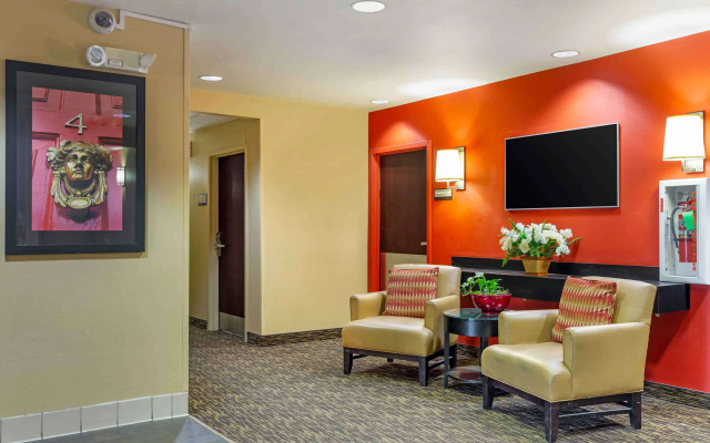 photo 2 of Extended Stay America Select Suites Hartford Manchester