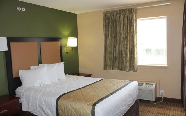photo 3 of Extended Stay America Suites Houston Katy Freeway Energy Cor