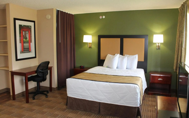 photo 5 of Extended Stay America Select Suites - Houston - Sugar Land