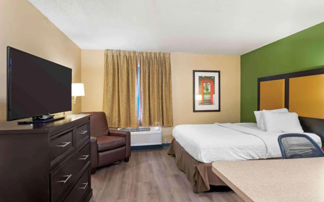 photo 5 of Extended Stay America Suites Kansas City Airport