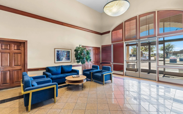 photo 2 of MainStay Suites Las Vegas Flamingo