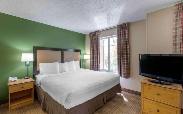photo 4 of Extended Stay America Suites Los Angeles Glendale