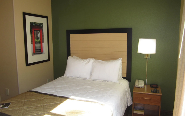 photo 5 of Extended Stay America Suites - Los Angeles - South