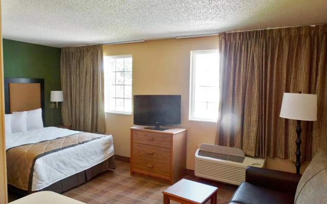 photo 3 of Extended Stay America Premier Suites - Miami - Airport - Miami Springs