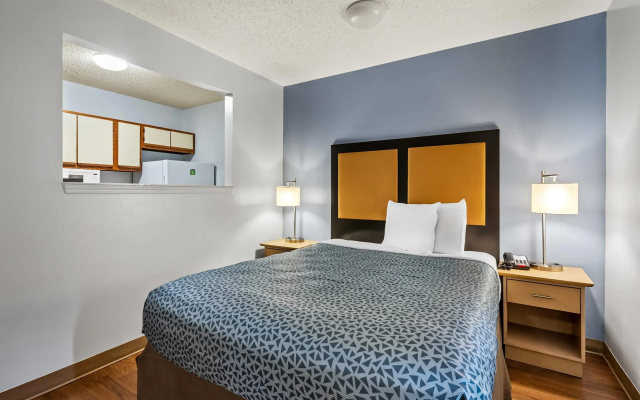 photo 5 of Suburban Studios Brentwood – Nashville