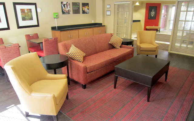 photo 2 of Extended Stay America Suites Orlando Maitland 1776 Pembrook