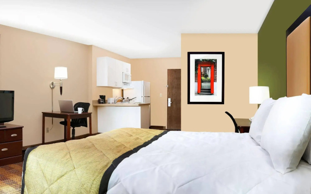 photo 5 of Extended Stay America Select Suites Phoenix Scottsdale North