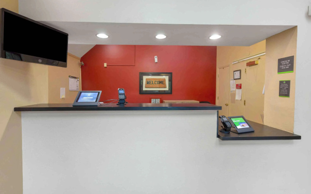photo 2 of Suburban Studios Cary – RDU Airport