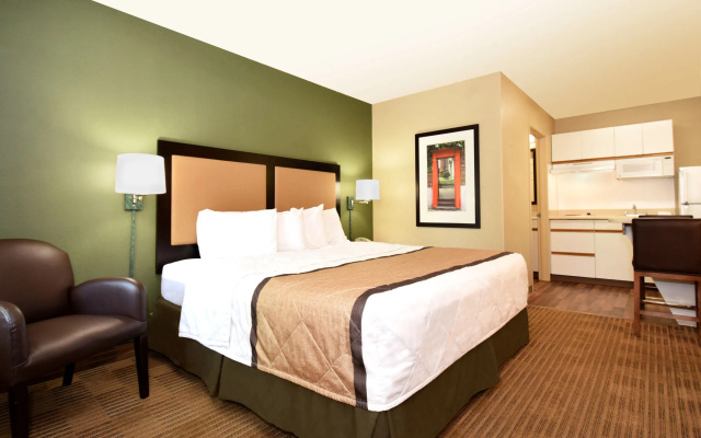 photo 5 of Extended Stay America Suites - Raleigh - North Raleigh - Wake Forest Road