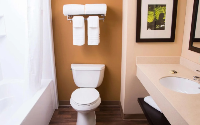 photo 4 of Extended Stay America Select Suites Raleigh RDU Airport
