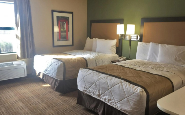 photo 3 of Studio 6 Extended Stay Rochester Greece NY