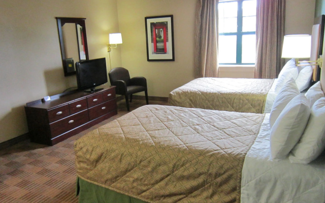 photo 5 of Studio 6 Corporate Extended Stay Rochester Henrietta NY