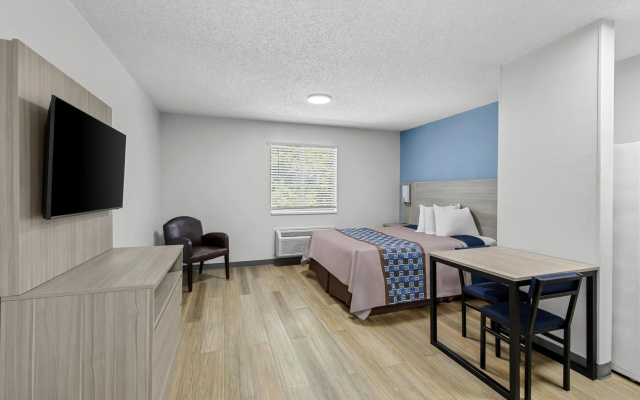 photo 5 of Suburban Studios Copley Akron West