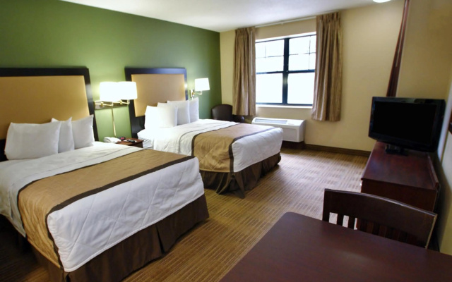 photo 4 of Sonesta Simply Suites Lansing
