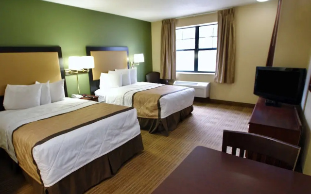 photo 3 of Extended Stay America Chicago Hillside