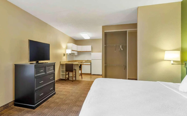photo 5 of Extended Stay America Chicago Vernon Hills Lincolnshire