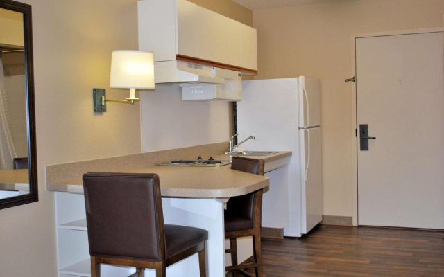 photo 3 of Candlewood Suites Beachwood Cleveland by IHG