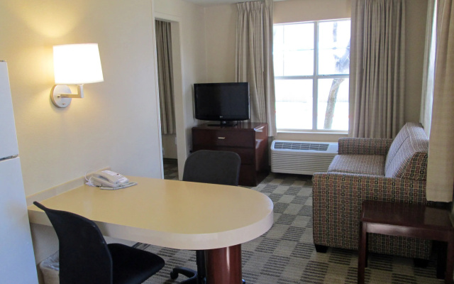 photo 4 of Extended Stay America - Dallas - Vantage Point Dr.