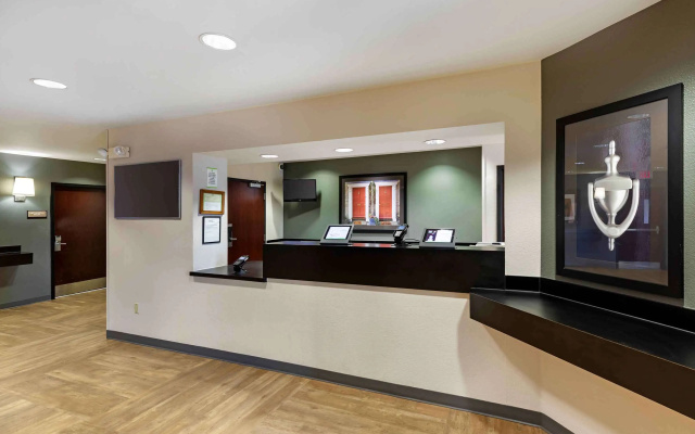 photo 2 of Extended Stay America Suites Denver Park Meadows