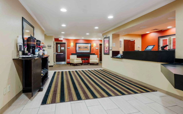 photo 2 of Extended Stay America Suites Elizabeth Newark Airport