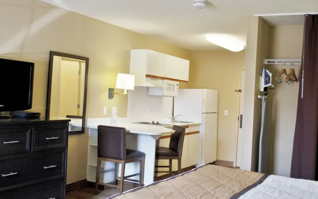 photo 5 of Extended Stay America Hotel Milwaukee - Brookfield