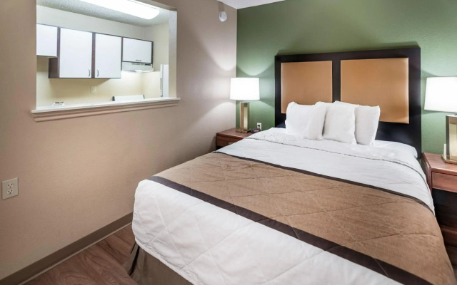 photo 3 of Extended Stay America Suites Houston Westchase Westheimer