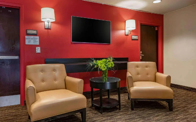 photo 2 of Extended Stay America - Jacksonville - Riverwalk - Convention Center