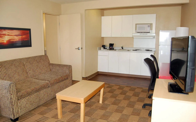 photo 4 of Extended Stay America Las Vegas Valley View