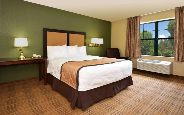photo 5 of Extended Stay America Suites - Los Angeles - LAX Airport
