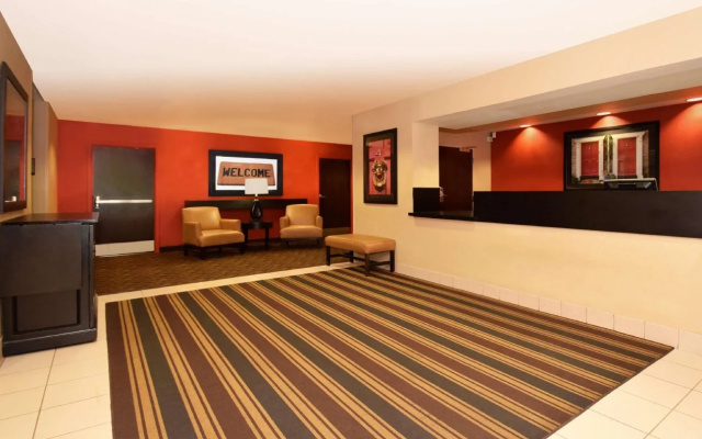 photo 2 of Extended Stay America Los Angeles Burbank Airport