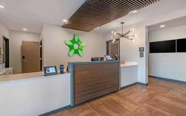 photo 2 of Extended Stay America Premier Suites Melbourne Palm Bay